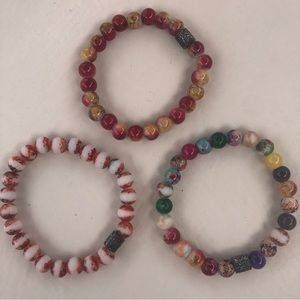 Three Stretch Iridescent Bracelets❗️